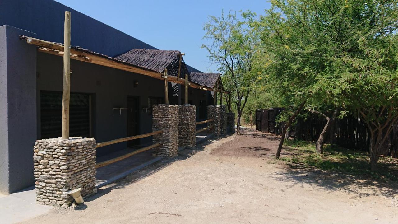 Svh Bush Lodge Marloth Park Bagian luar foto