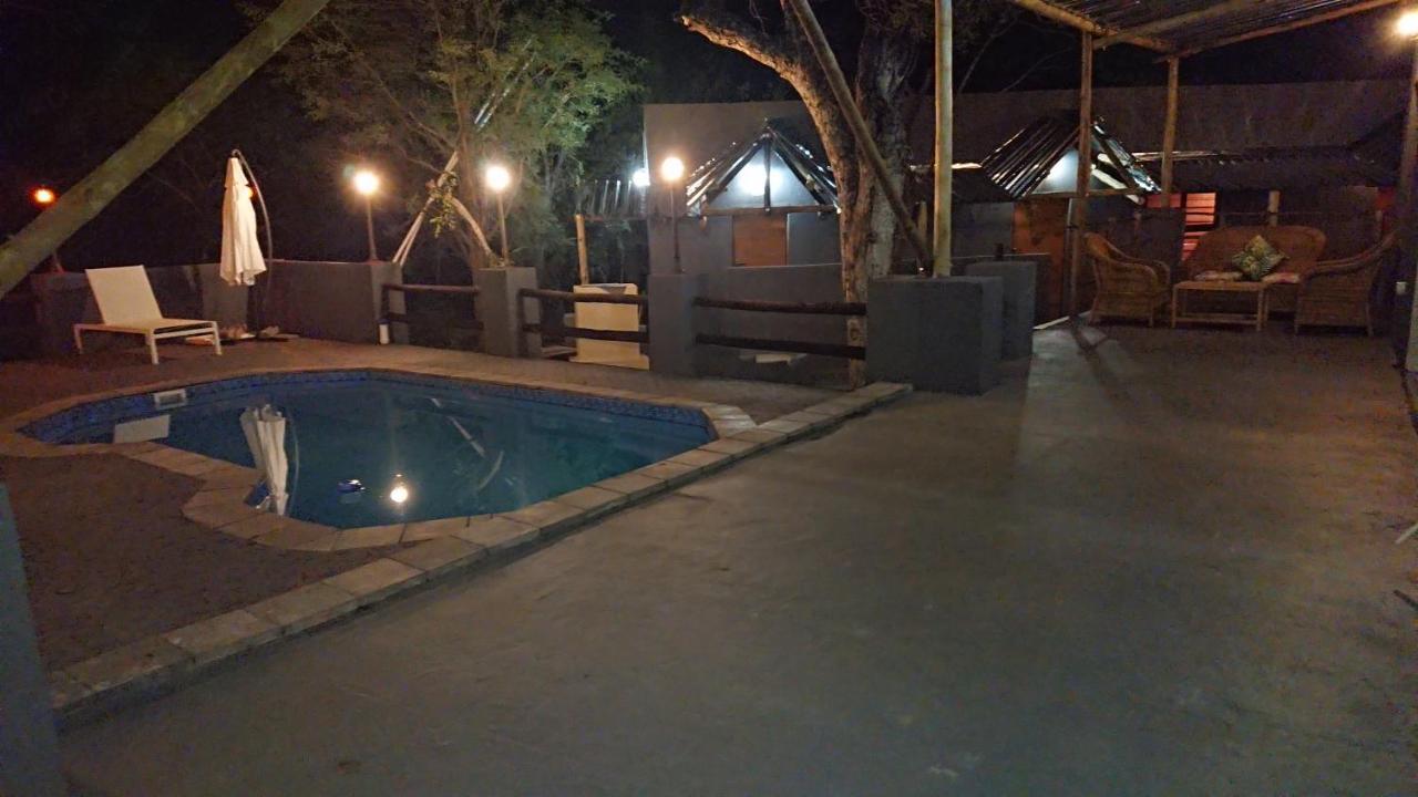 Svh Bush Lodge Marloth Park Bagian luar foto