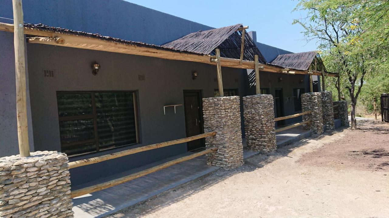 Svh Bush Lodge Marloth Park Bagian luar foto