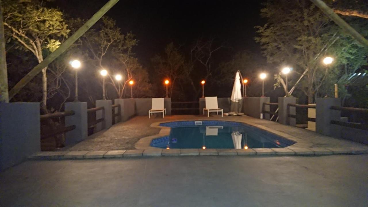 Svh Bush Lodge Marloth Park Bagian luar foto